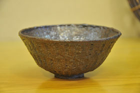 愛讃窯－黒岩釉茶碗の特産品画像