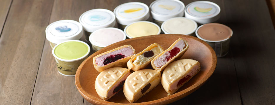 新鮮濃厚ミルク　カウベルアイスクリームセットの特産品画像