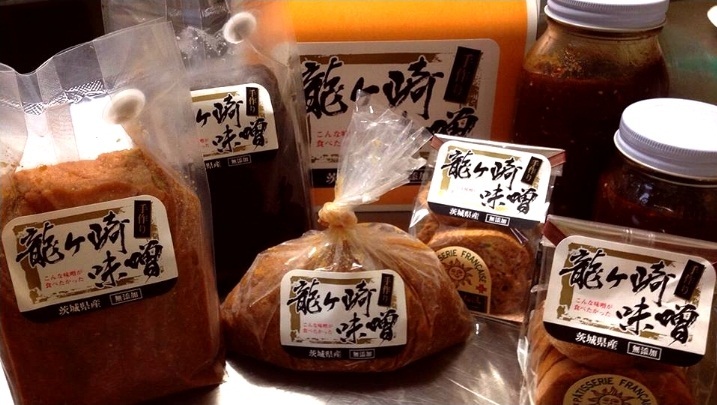 地元産米の麹を使った100％手作り無添加味噌「龍ケ崎味噌」の特産品画像