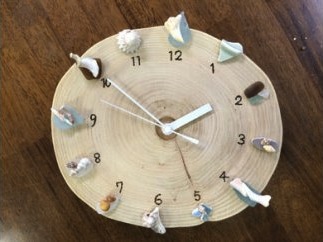 ヒノキ丸太で壁かけ時計を作ろうの特産品画像