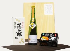 銀杏焼酎藤九郎とイチョウ花酵母純米酒プリンセスギンコとイチョウのまな板セットの特産品画像