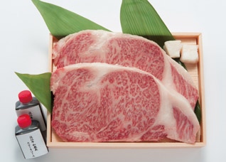 極上近江牛（A4・A5）サーロインステーキ　ひょうたんや特製ステーキソース付の特産品画像