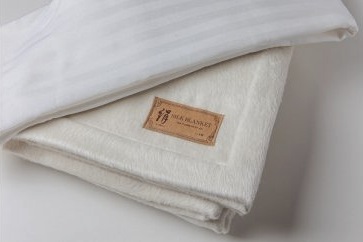 泉州南部織　シルク毛布＆シルク混シーツセットの特産品画像