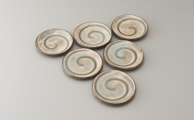 丹波焼丸皿セット（丹山窯）の特産品画像