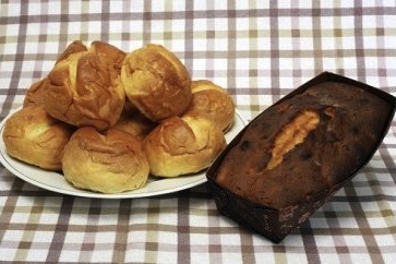 植村牧場 特製米粉ミルクパンとパウンドケーキのセットの特産品画像