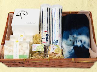 藍染めタオル・和三盆コロン等菓子セットの特産品画像