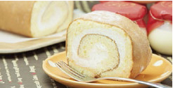 ロールケーキくるりと土佐ジロー卵の贅沢プリンの特産品画像