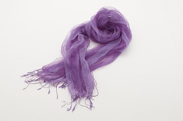 紫根染めのスカーフの特産品画像