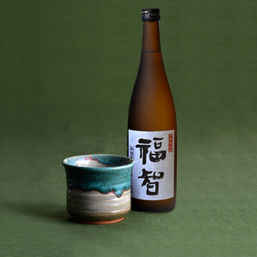 無濾過本格麦焼酎「福智」と豊前藩窯「上野焼 酎杯」セットの特産品画像