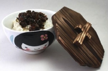 有明海産「赤貝昆布」と波佐見焼「みっちゃん丼」セットの特産品画像