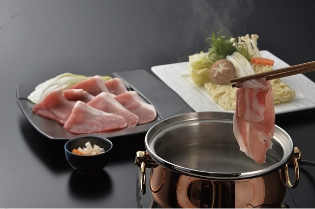 肉の美しさが旨さを物語る 舞豚セット　1.92kgの特産品画像