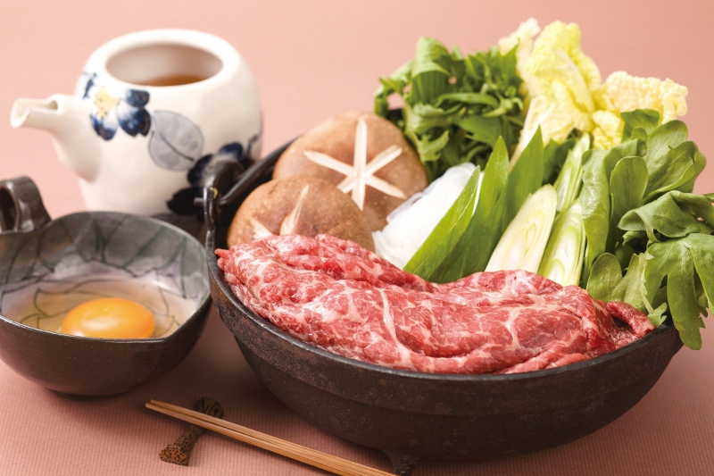長崎和牛すき焼きセット（小）～安心の地元野菜付～の特産品画像