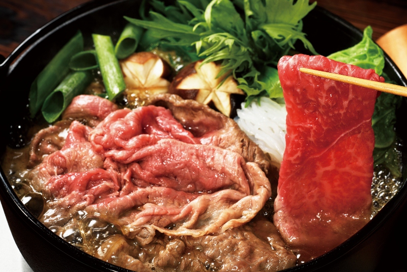 長崎和牛すき焼きセット（大）～安心の地元野菜付～の特産品画像